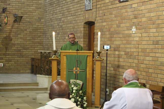 Bishop Sipuka. morning mass 05.08.2025